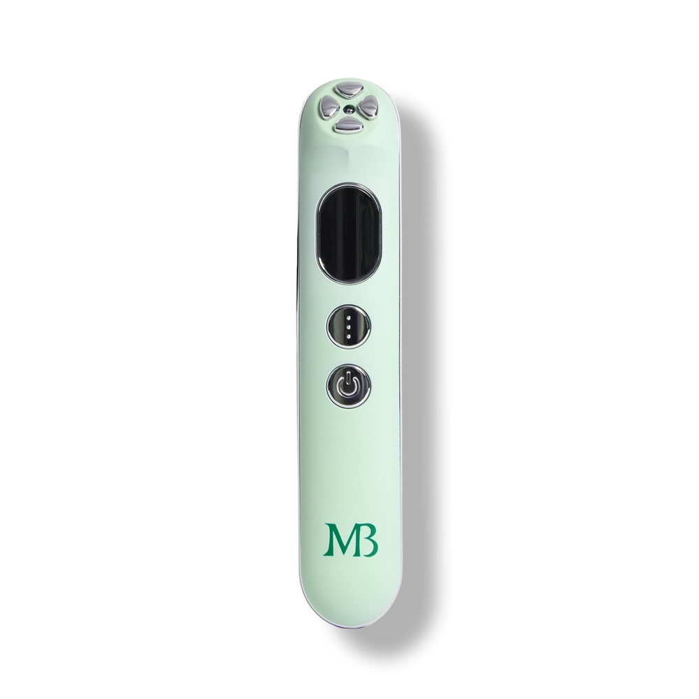 Mario Badescu Lift & Firm Eye Wand – Mint Green and White - Picture 2 of 7